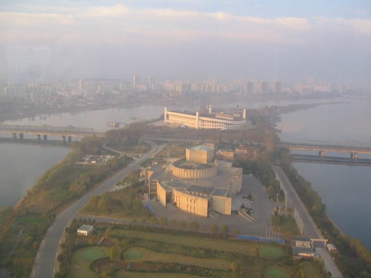 羊角岛饭店43层往下看