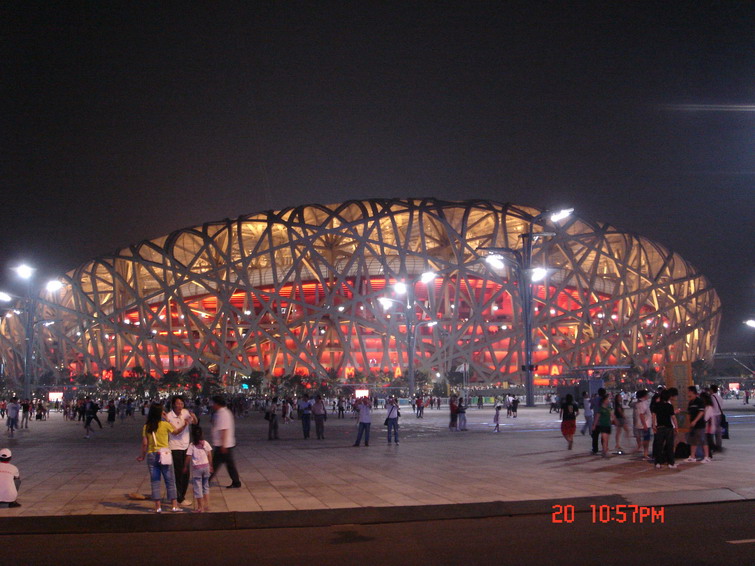 散场后的鸟巢风景这边独好