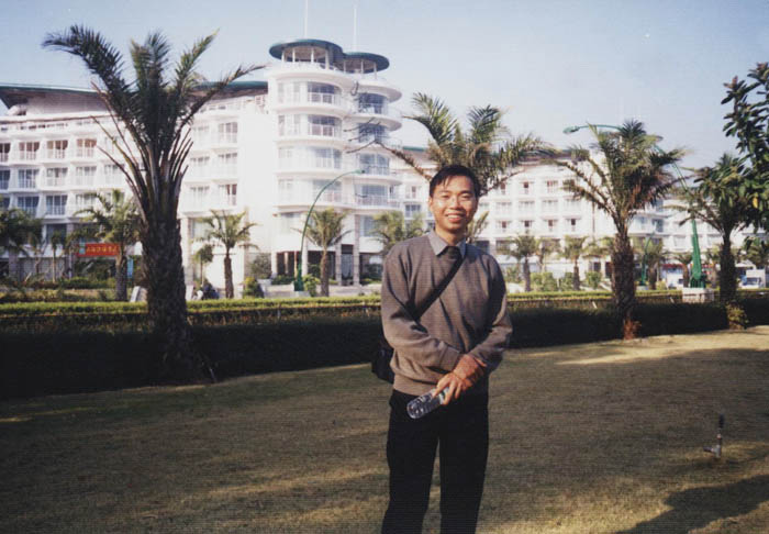 漫步在深南大道上