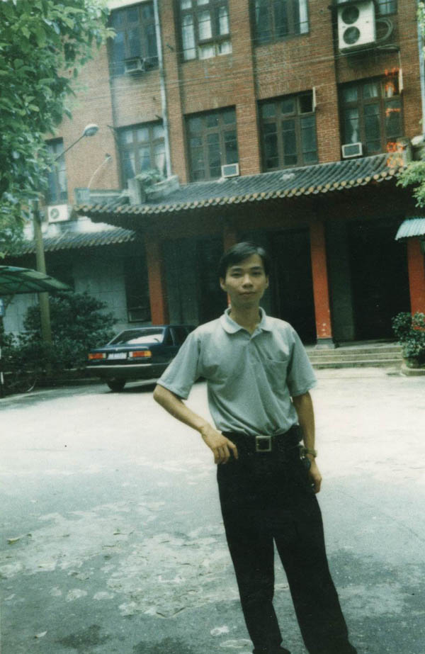 后来的办公地点在这幢楼的2楼